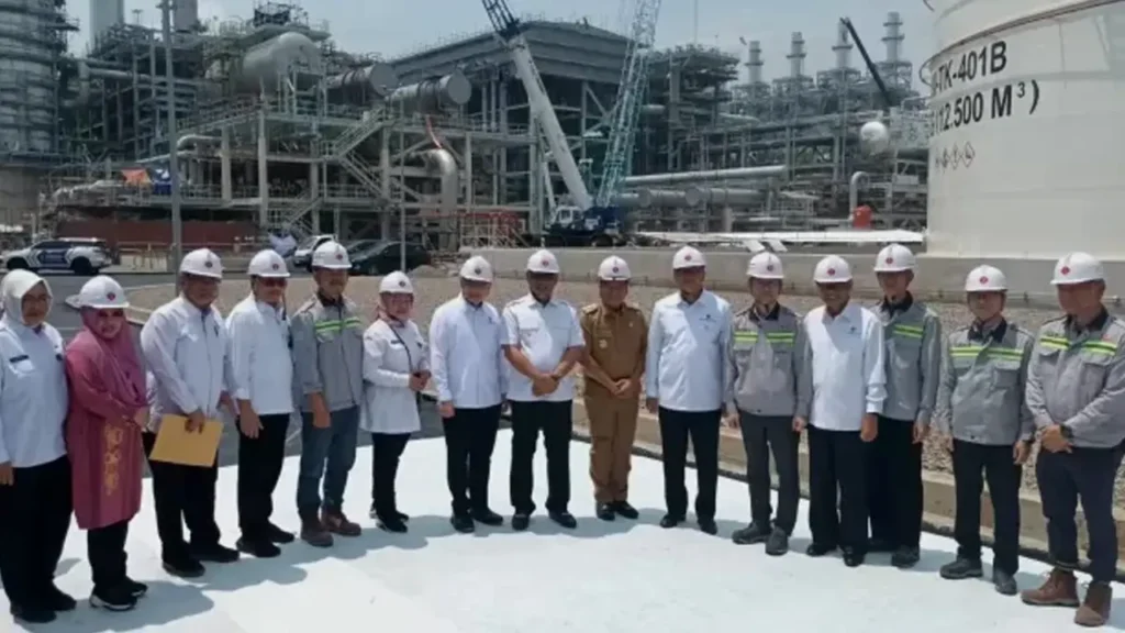 Rosan: Tidak Perlu Impor Produk Petrokimia Lagi, Karena Pabrik Lotte Chemical Siap Memproduksi